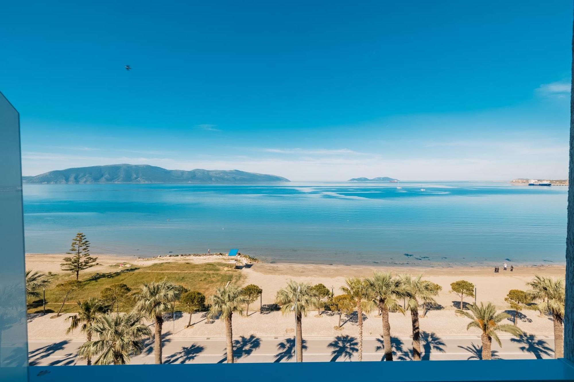 Duka Hotel Vlorë Exterior foto